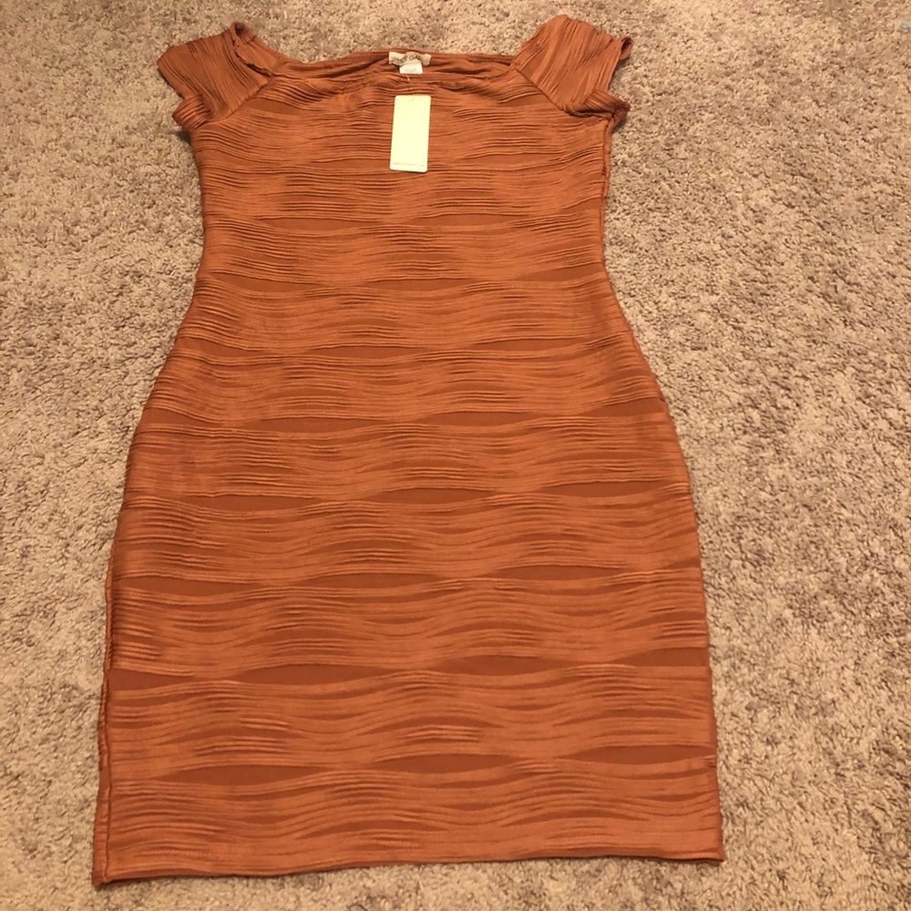 Hot gal dress